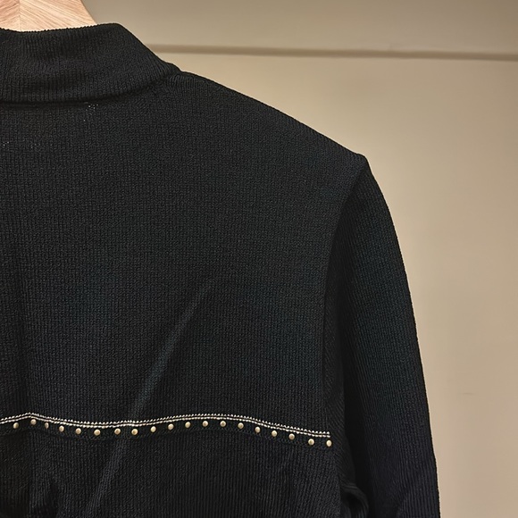 Vintage new St. John Sport mock neck knit boxy embroidered cropped sweatshirt - Picture 15 of 16